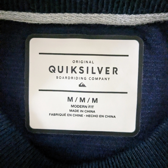 Quicksilver Navy Sweater with Button detail - size M - Picture 5 of 5